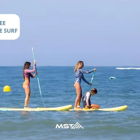 Floral By Livework Apartman *