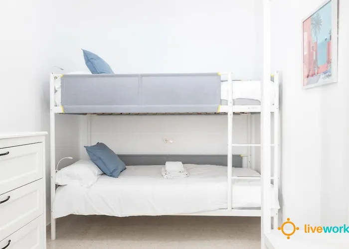 Floral By Livework Apartman *